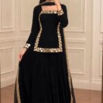 THE ROYAL MIRROR MUSE
